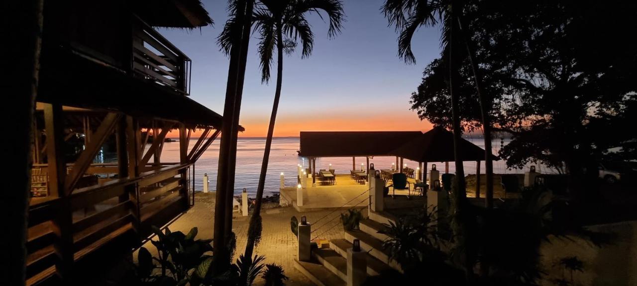 Aquaventure Reef Club Hotell Mabini  Exteriör bild